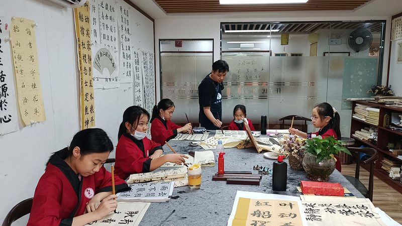 广州技能培训加盟条件揭秘：如何规避加盟风险**