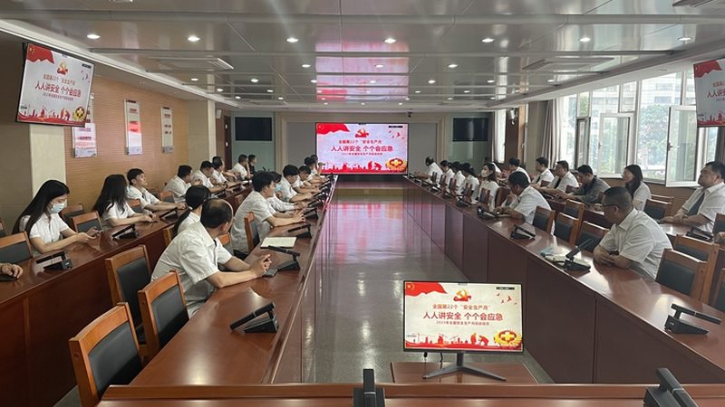 高压电工证培训，揭秘取证时间与关键要素