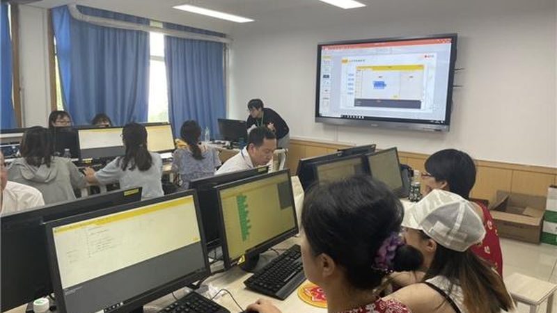 保育员资格证报名费用：揭秘费用构成与选择要点